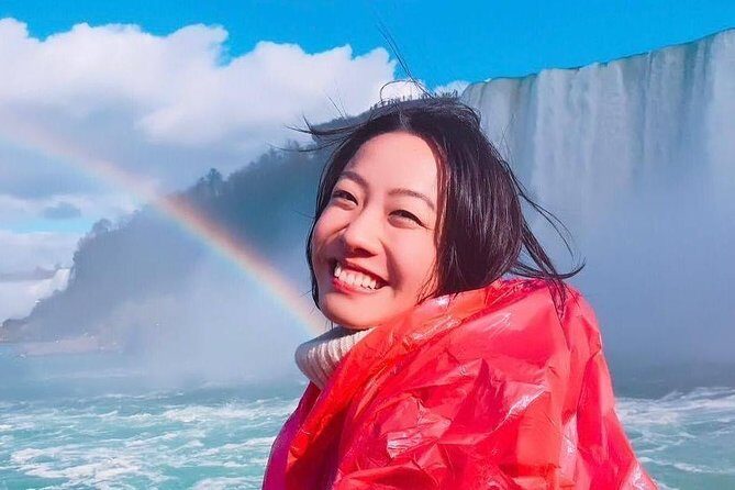 Toronto: Niagara Falls Day Tour with Boat option - FAQ