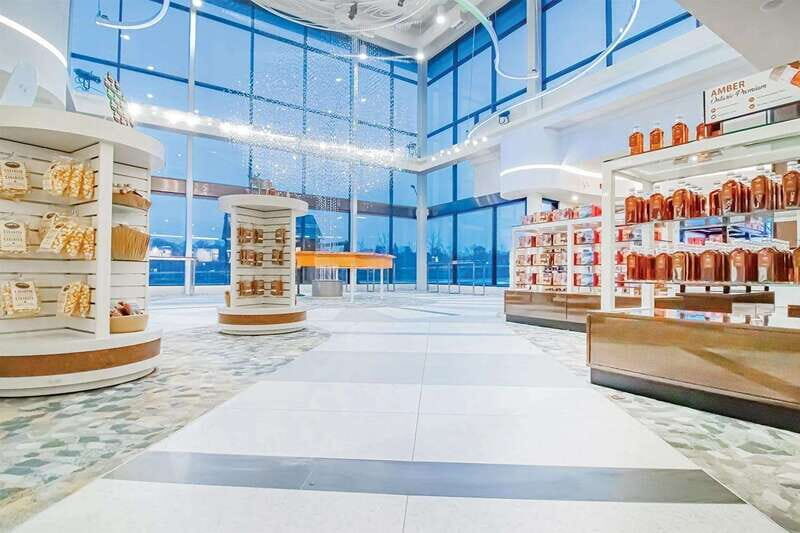 Toronto: Niagara Falls Day Tour with Niagara City Cruise - Why This Tour Offers Good Value