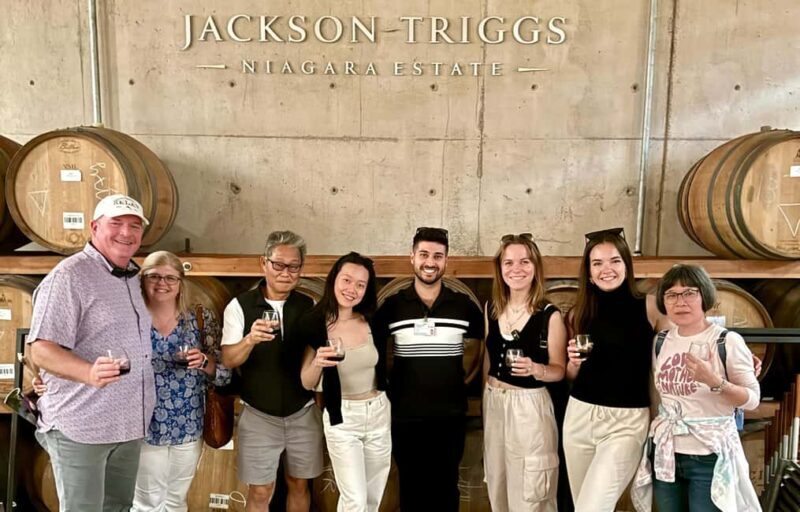 Toronto: Niagara-on-the-Lake, Wine Tasting & Chocolate Tour - What to Expect on the Tour