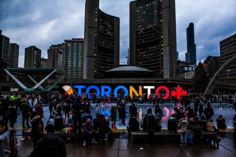Toronto: Night City Sightseeing Tour - What to Expect from the Toronto Night Tour
