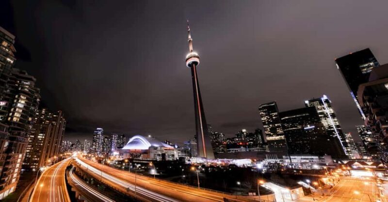 Toronto: Night City Sightseeing Tour - Who Should Consider This Tour?