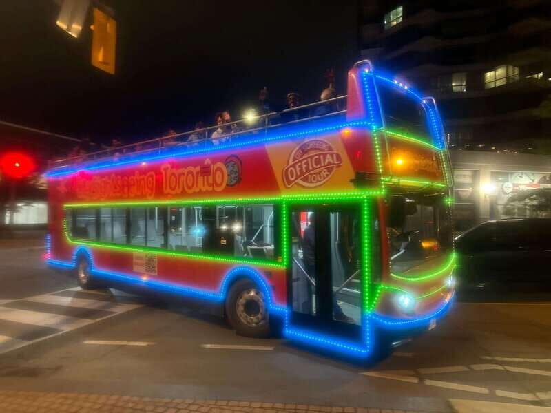 Toronto: Night Sightseeing Tour on a Double-Decker Bus - The Experience: What to Expect on the Night Tour