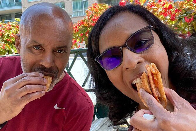 Toronto: St Lawrence Market Food Tour with 6 Food Tastings - FAQ