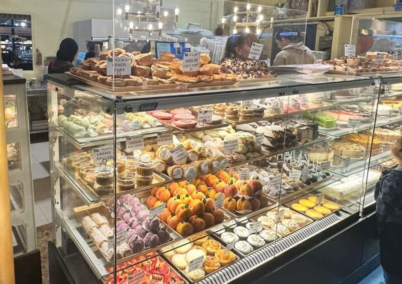 Toronto: St Lawrence Market Food Tour with 6 Tastings - An In-Depth Look at the Tour Experience