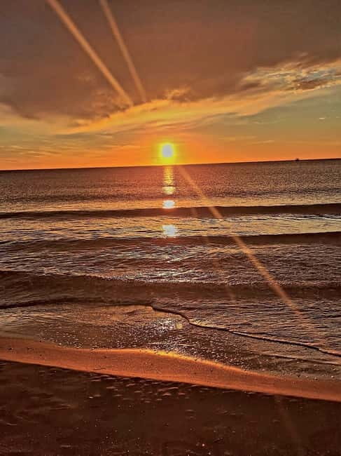 Torrevieja: Sundowner tour on the catamaran Apaleo - The Experience in Detail