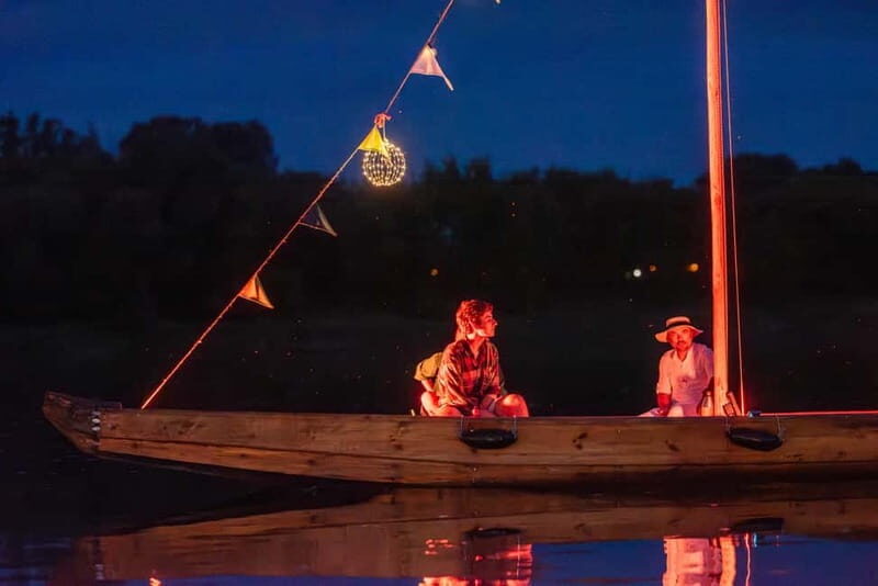 Toru: Toru at Night from a Boat on the Vistula - FAQs