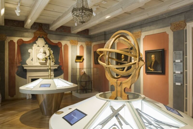 Torun Copernicus Trail and Old Town Private Walking Tour - A Detailed Look at the Tour Experience