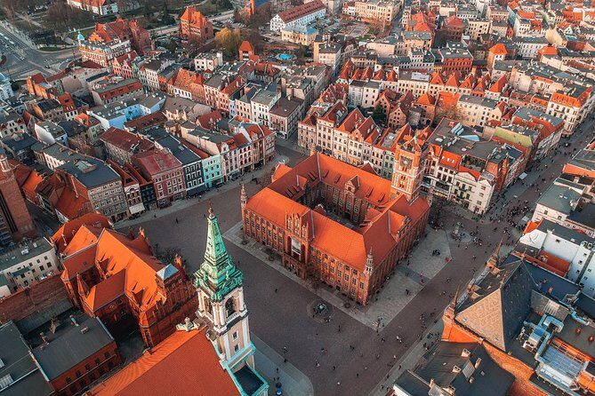 Torun Small Group Tour from Warsaw with Lunch - Why Choose This Tour?