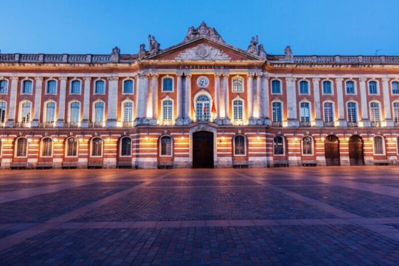 Toulouse: Private custom tour with a local guide - Highlighted Stops and Experiences