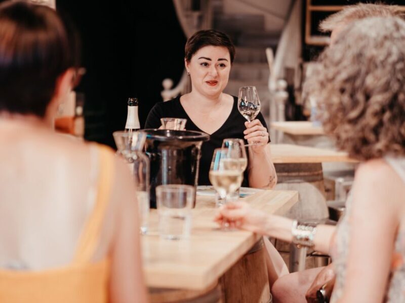 Toulouse: Wine Bar Walking Tour with a Local Wine Expert - An Inviting Introduction to Toulouse’s Wine Scene