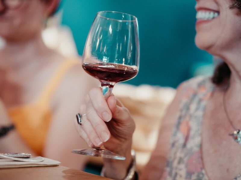 Toulouse: Wine Bar Walking Tour with a Local Wine Expert - The Value of Learning and Tasting