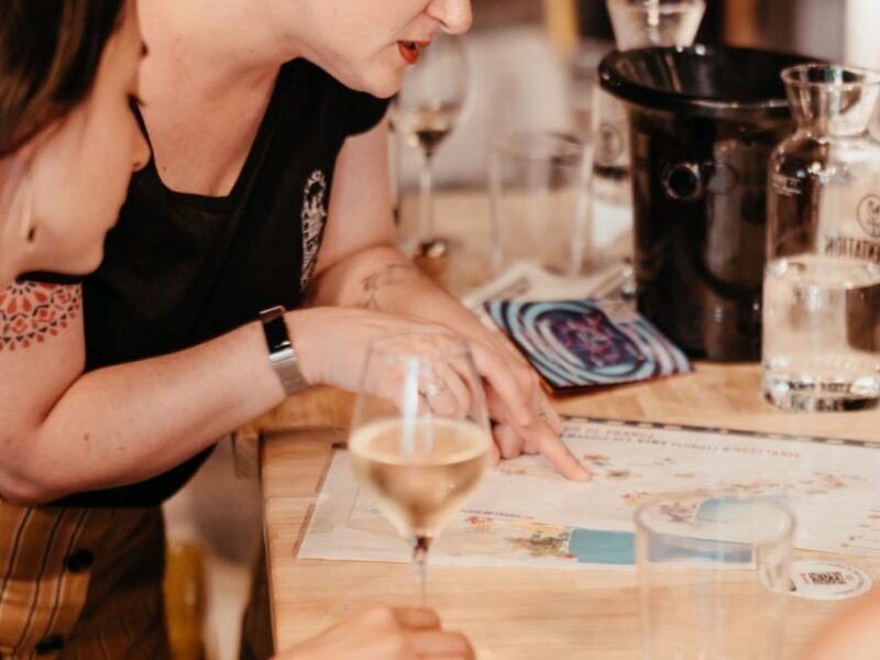 Toulouse: Wine Bar Walking Tour with a Local Wine Expert - Who Will Appreciate This Tour?