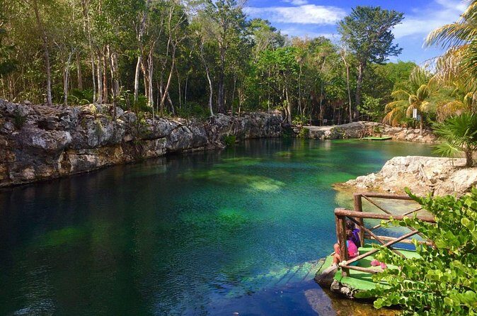 Tour 4 Cenotes Casa Tortuga Tulum. Food + Zipline. Includes Pickup. - Who Should Consider This Tour?