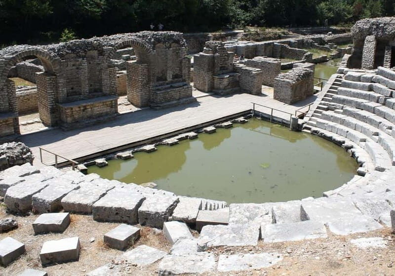 Tour and guide Blue Eye  Butrint - An In-Depth Look at the Tour Experience