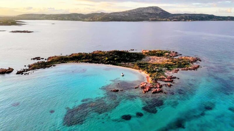 Tour and snorkel in the Tavolara and Molara archipelago - What Makes This Tour Stand Out?