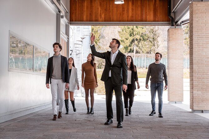 Tour Art and Nature - A Closer Look at the Experience