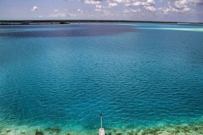 Tour Bacalar - Cenote Azul & MarMol Club with Kayaks from Cancún - Price and Value