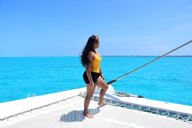 Tour Catamaran Isla Mujeres With Open Bar - The Value Angle