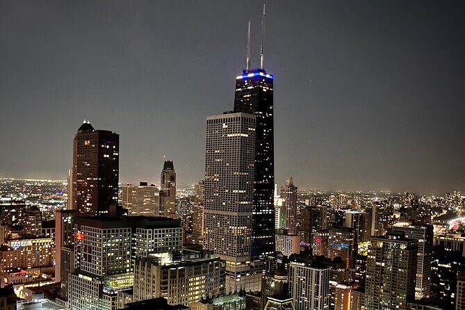 Tour Chicago LGBTQ Style: On and Off History Bus Tour - Who Should Consider This Tour?