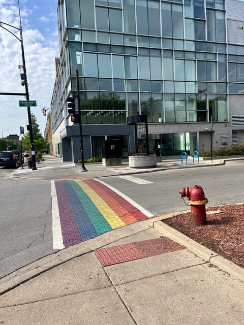 Tour Chicago LGBTQ+ Style - Authentic Voices from Past Participants
