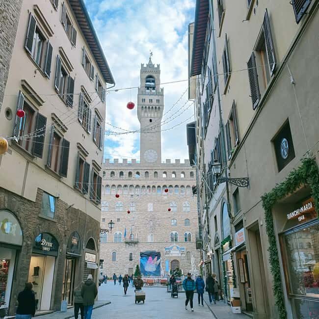 Tour: city tour of Florence through its main attractions - A Closer Look at the Tour: What to Expect