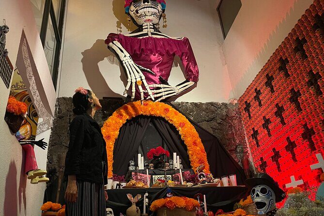 Tour cultural e inmersivo en Casa Dia de Muertos - Key Points: