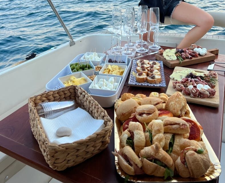 Tour da Amalfi a Positano in Barca - Frequently Asked Questions