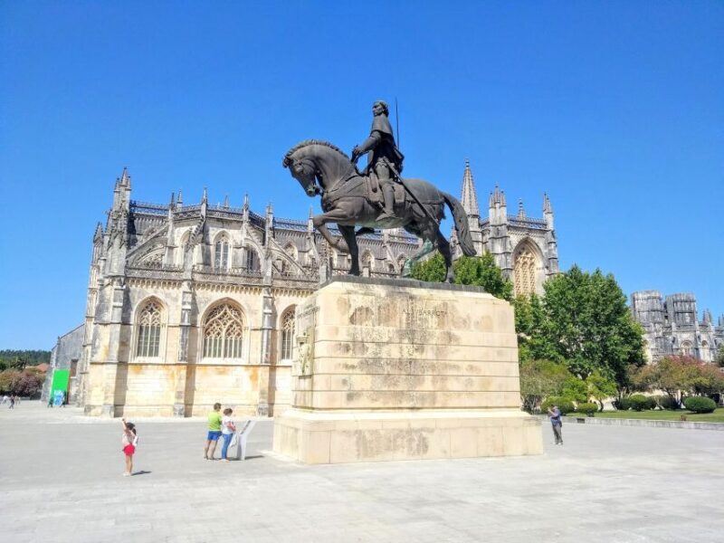 Tour Fátima Batalha Nazaré e Óbidos - Key Points
