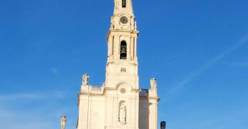 Tour Fátima Batalha Nazaré e Óbidos - FAQs