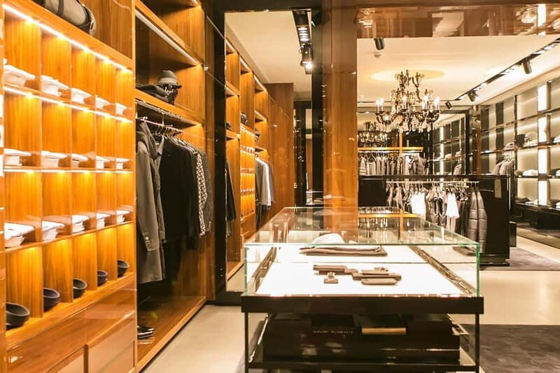 Tour Girona, Castell d'Hostalric & Roca Village - Who Would Love This Tour?