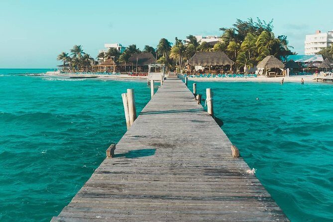 Tour in a Catamaran to Isla Mujeres with all included for the best price! - Practical Considerations