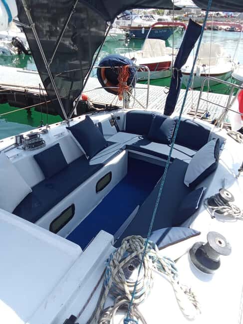 Tour in Barca a Vela - What to Expect from the Sailing Tour in Bari