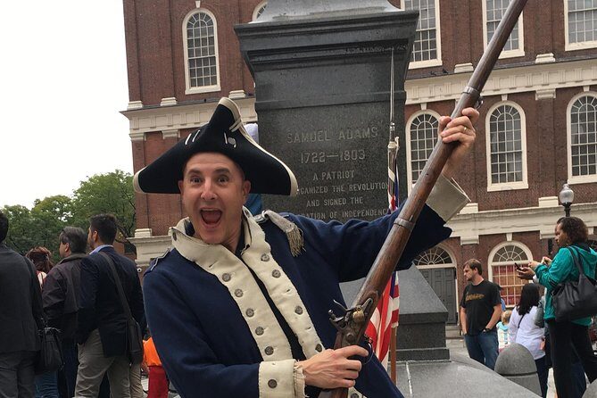 Tour-in-Four -- A Private four hour walking & driving city tour - An In-Depth Look at the Tour