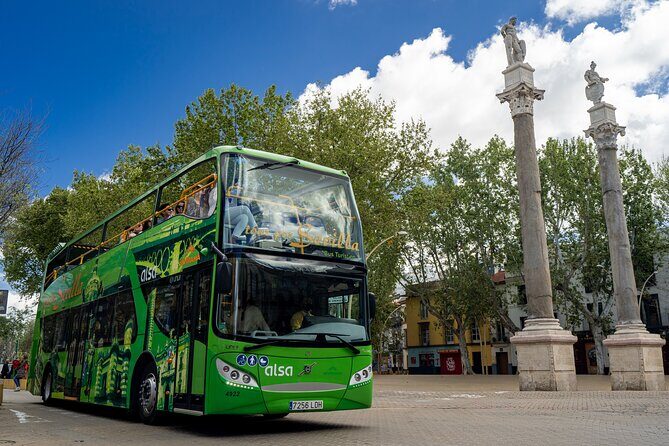 Tour in Seville Tourist Bus, Panoramic Cruise and Walking Tour - Exploring the Itinerary in Detail