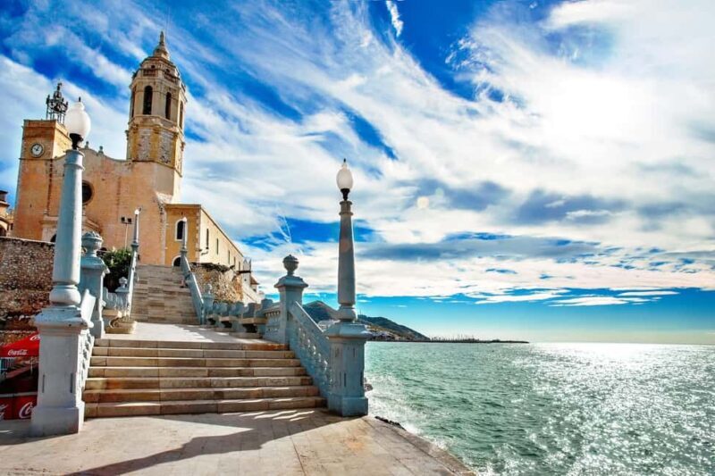 Tour in Sitges ( Bcn): Cultural diversity, tapas and beach - Exploring Sitges: Culture, Cuisine, and Coastline
