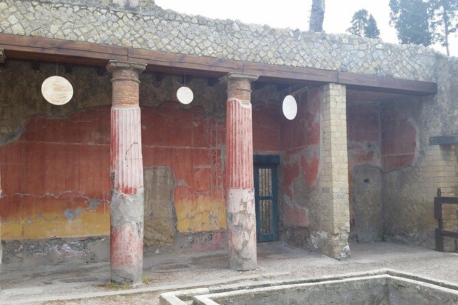 Tour in the ruins of Herculaneum with an archaeologist - What to Expect from the Herculaneum Tour