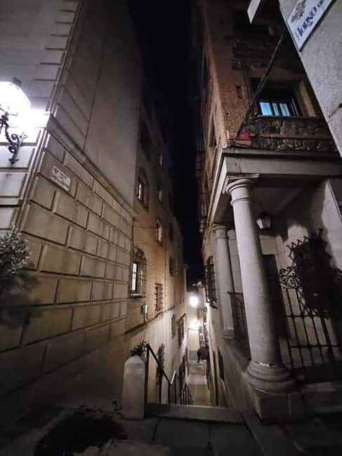 Tour Nocturno de Leyendas y Misterios con Subterráneo - Practical Details & Tips