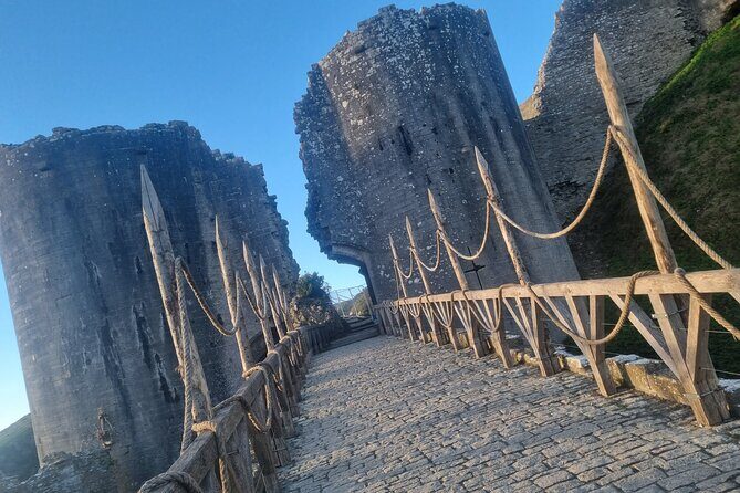 Tour of East Dorset-Durdle Door, Corfe Castle, Lulworth & more. - The Sum Up