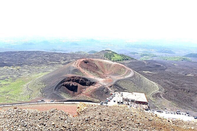 Tour of Etna on foot, food and wine tasting in the Etna winery - FAQ