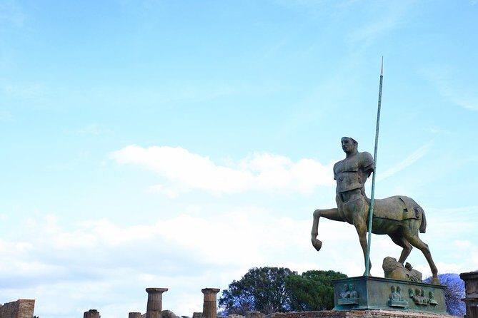 Tour of Pompeii for Kids & Families with Alex and his team - Key Points