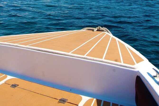 Tour of the island of Ortigia and exploration of sea caves with baths. - Starting Point and Itinerary Overview