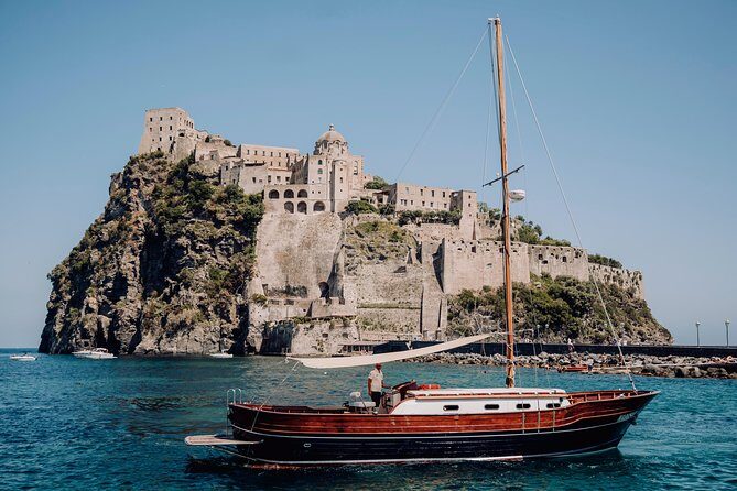 Tour of the island of Procida in a schooner - Setting the Scene: What to Expect on the Tour