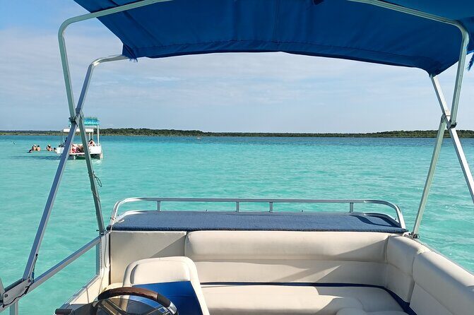 Tour of the Lagoon of Bacalar on pontoon -Collective- - Getting to Know the Tour