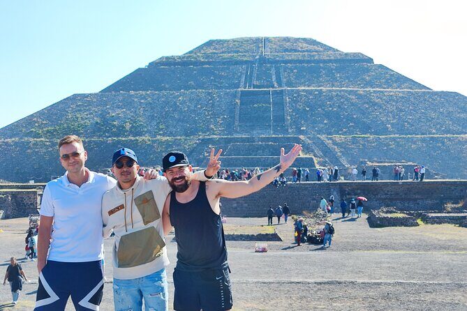Tour Pyramids of Teotihuacan + Cave - The Experience’s Flaws