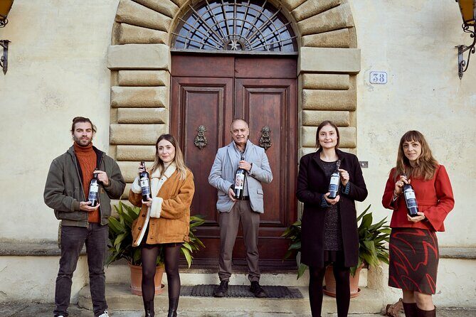 Tour through the vineyards and wine and olive oil tasting in Tuscany - What is the Tour Like?