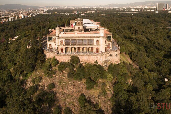 Tour to Chapultepec Castle - Key Points
