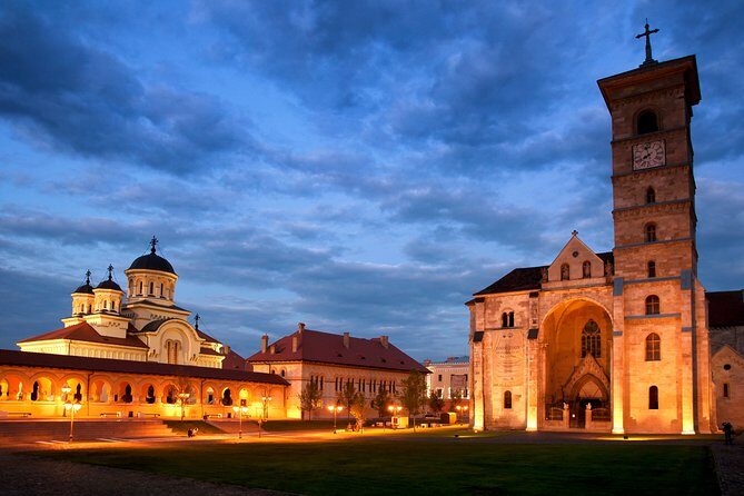 Tour to Corvin Castle in Hunedoara & Alba Iulia - Exploring Romania: A Full-Day Adventure to Corvin Castle & Alba Iulia