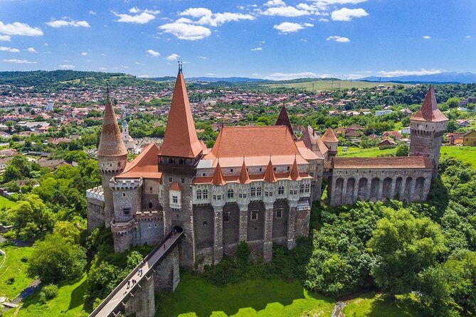 Tour to Corvin Castle in Hunedoara & Alba Iulia - The Experience in Practice