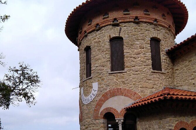 Tour to Pena Palace, Sintra, Regaleira, Guincho and Cascais - The Value of This Tour