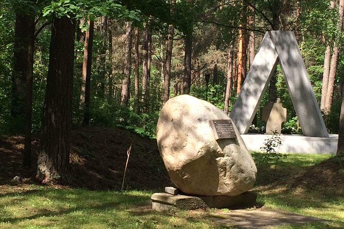 Tour to Ponary Memorial Park, The Hill of Angels & Trakai Castle - What Makes This Tour Stand Out?